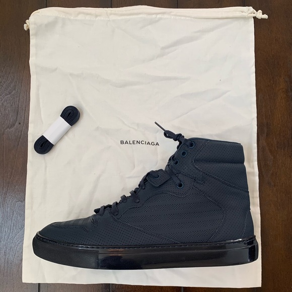 Balenciaga Sneakers - Picture 5 of 8